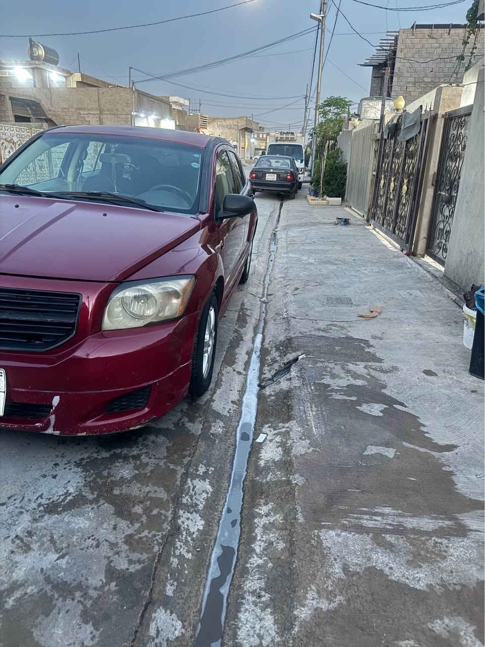 دوج كاليبر ٢٠٠٧
سبغ عام واكع شي عل سقف علمود هذا سبغ عام كير اوتو محرك اربع سلندر ٢٤٠٠محرك مرغوب 
سياره حلو ماشالله سعر ٥٧معاملهً 
***********
دوج كاليبر ٢٠٠٧ 
سبوغ عامه شت كه وتوه به سه ر سه قفه كه يه به هوي اوه وه سبوغ عام كراوه گير اوتو مكينه ي جوار بستون ٢٤٠٠مرغوب 
سه ياره كه ي جوان ماوه ته وه ماشالله 
سعر ٥٧معامله 
*********** كركوك, العراق

