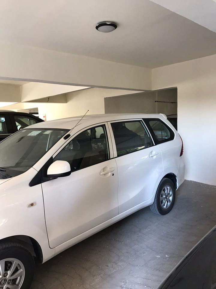 نظيفة جداً جداً و مكفولة من الدعامية لدعامية

صيانتها الدورية فقط في الشركة

ماشية 79 الف كيلو فقط

محرك 1500

7 راكب

كفالة عامة من الصبغ والبارد

رقم بغداد الجديد سنوية هزة جديدة 

مكانها بغداد

بيع فقط السعر 145 و بيها مجال حك الجية

اخوان مكلف بالنشر 

للأتصال ***********
