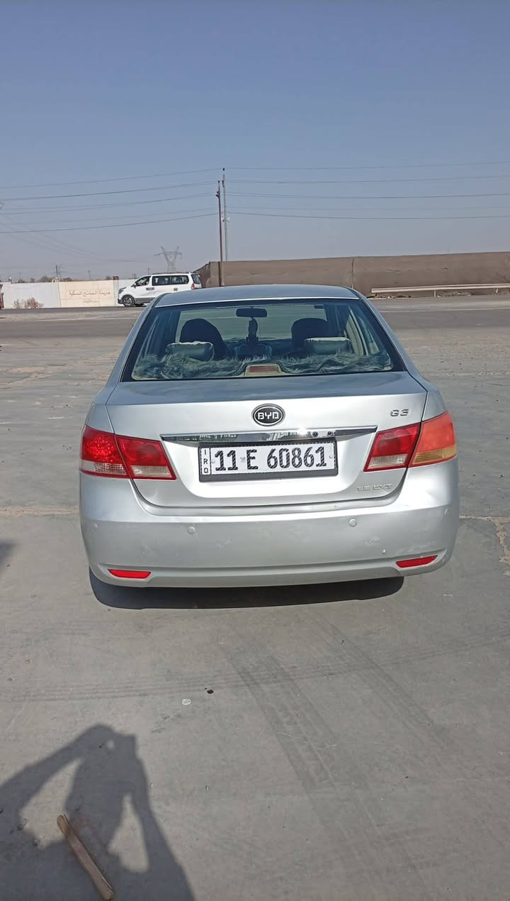 سلام عليكم 
بي وأيدي موديل 13 اوتماتيك 
رقم بغداد الإنكليزي  بسمي تحويل ثاني يوم 
مكينه وكير وتبريد وحداديه وتخم تايرو كهربايات 
مكفولات السياره جاهزه السعر 47وبيها مجال 
بكاني بغداد بسمايه ***********
