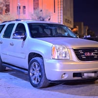 يوگن • ٢٠٠٩ • كفالة