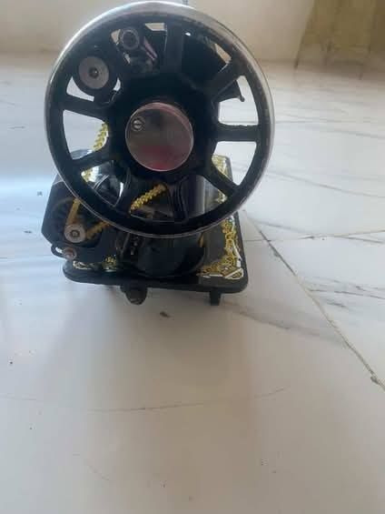 سلام عليكم البيع مكينه خياطه بعدهه جديده ما مستخدمه عنوان ديالى بعقوبة السعر 150 وبيهه مجال قليل


**إذا كنت صاحب هذا الإعلان وتريد حذفه لأي سبب، رجاءا أرسل رسالة إلى الدعم الفني**