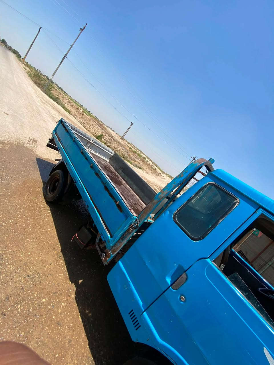 السلام عليكم كيا حمل موديل 96للبيع رقم بغداد بأسمي سياره بلاديه مكفوله كير اكسن شاصي صدر تخم تاير فقط محرك بي تنقيص دبل تانكي مال كاز سياره عوزه ترتيب سعره 55وبيهه مجال مكانهه واسط الصويره ***********
