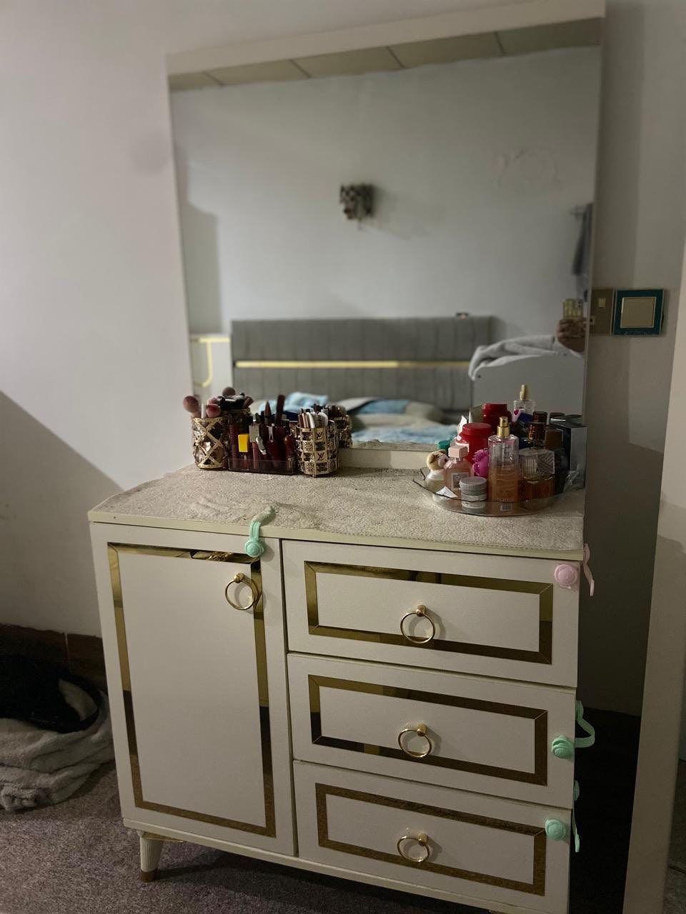 له هه وليره كوا لايك و فولوكانتان جتان هيه بنيرن بوتان دفروشم


**إذا كنت صاحب هذا الإعلان وتريد حذفه لأي سبب، رجاءا أرسل رسالة إلى الدعم الفني**