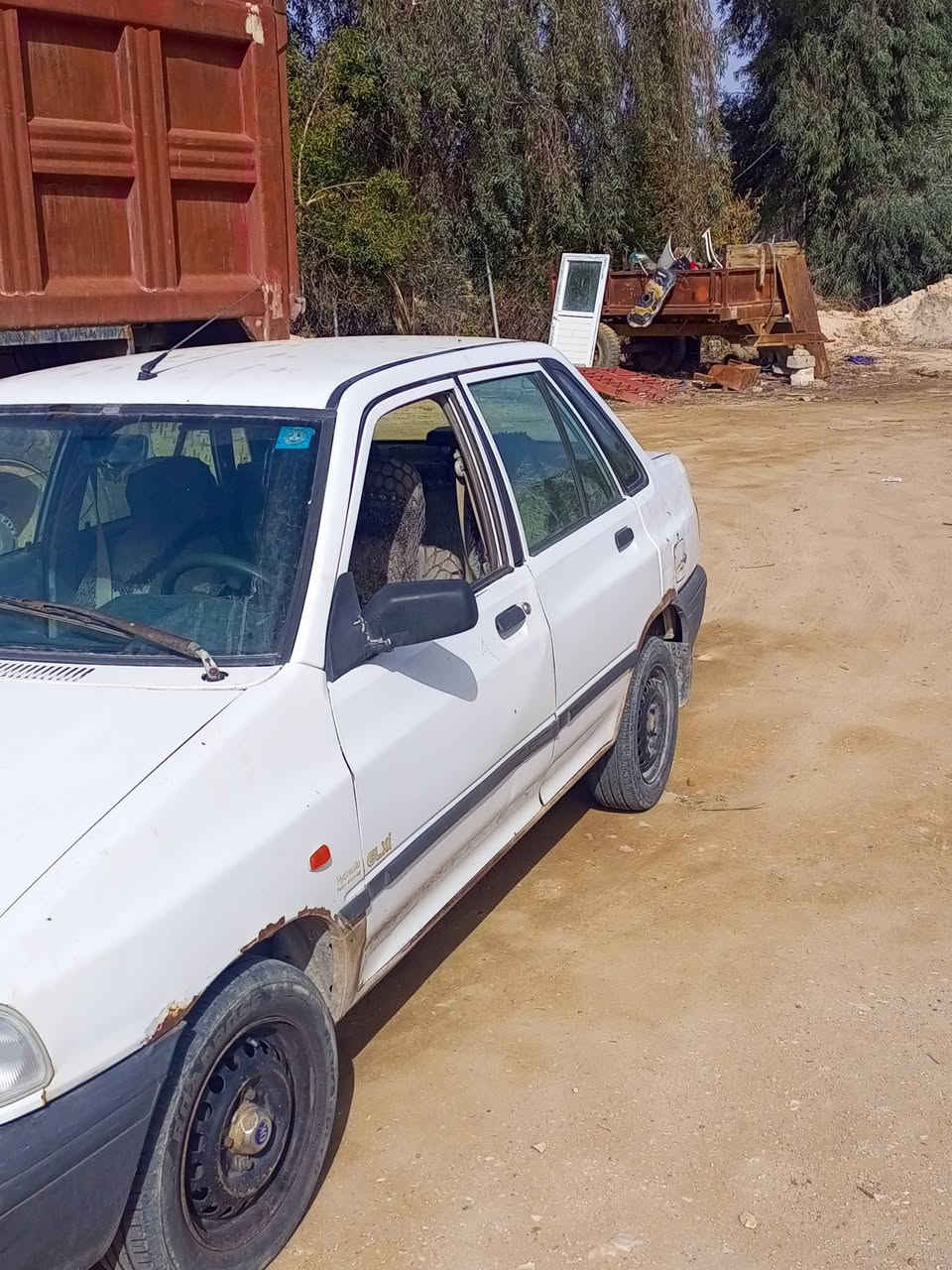 سلام عليكم سايبه موديل 2009 رقم بغداد بسمي سياره مكينه وكير وتبريد مكفولات تخم تاير جديد سياره سويت خياساته دواير ودوسات بس ماصبغتهن سياره مكفوله من صبغ وتبديل عضمته حلوه شواصيه مكفولات مكانه كربلاء طويريج الشراي اتصل ***********
