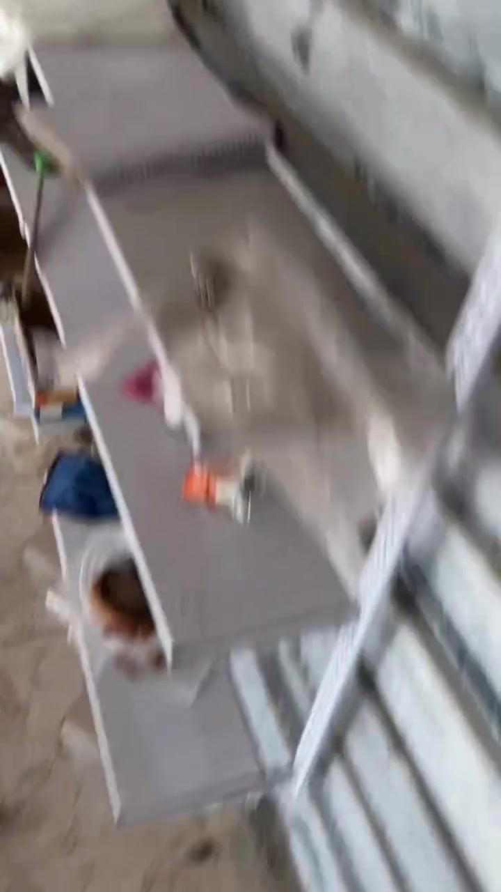 للبيع ٣٠ رف كامل هو مساطرة وحملاتة
***********
