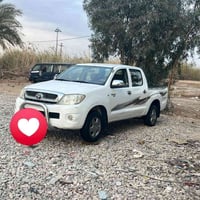 هايلوكس • ٢٠١١ • رقم واسط