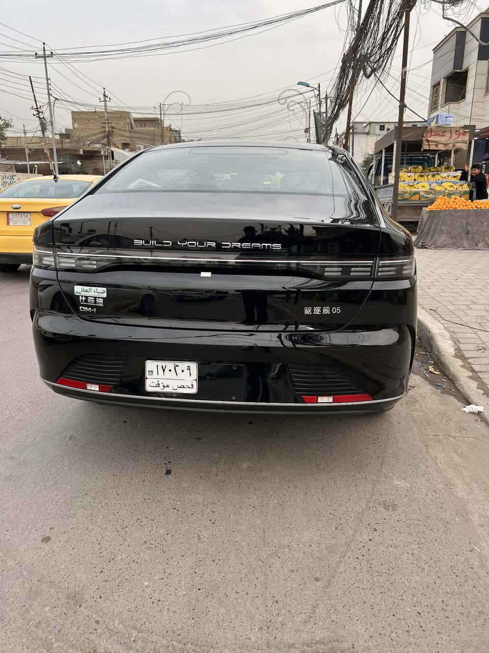 السلام عليكم

بي واي دي دستروير 2025 زيروووو

مواصفاتها:

- شاشة دوّارة  
-  6 مكبرات صوت 
- حساسات وكاميرا خلفية 
– مثبت سرعة 
– مقاعد جلد ابيض رياضي 
-كير ماوس 
-اوتو ستوب
-حساس خلفي 
-كاميرا خلفية دوارة 
-اوتو هولد AUTO HOLD 
-هند بريك بصمه 
-تشغيل السياره بصمه ويا
 كارت ذكي
-لايت زينون 
-لد نهاري LED
-بك لايتLED
-3انضمة للقيادة 
-مانع تزحلق
-مثبت سرعه  Cruise 
-تشغيل عن بعد 
-شاشة ذكية تدعم جميع البرامج

حبايب السيارة جدا جديدة بعدها بوضع الوكالة الزيرو  بغداد-الامين الثانيه 
 الاتصال: ***********
