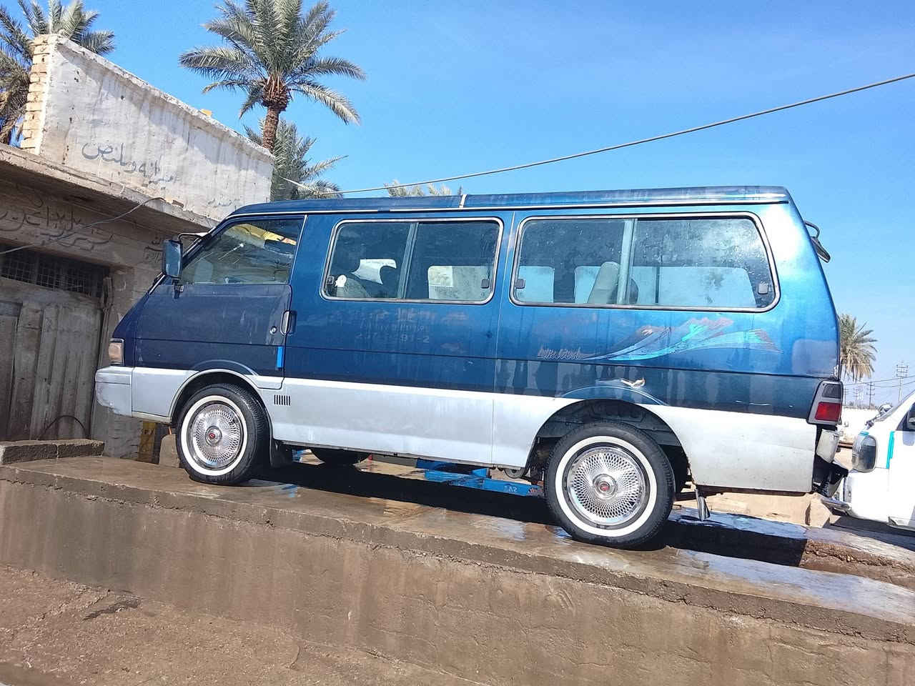 السلام عليكم اخوان كيه بسته نضيفه 95وضع شركه سياره بلاديه ما ملعوب بيه سنويه بعد سنه تسقط سويللك وكاله من تسقط سنويه حوله محرك جديد دوشمه بلاديه شركه عليه غرامات 800الف ذني عليه تأخذ مني صافي .رقم***********.العنوان بغداد المحموديه
