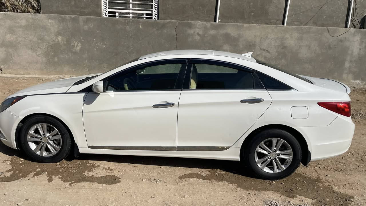 من رخصة الادمن 
سوناتا موديل موديل 11 
حادث جاملغ وبنيد بدون دواخل 
وارد امريكي محرك 2400 GDI
جاهزه بدون نواقص مال جناي
كير محرك حداديه تبريد مكفولات 
السعر 115 وبيه مجال 
عنوان بابل شوملي
اتصال ***********0
‏‭***********‬
