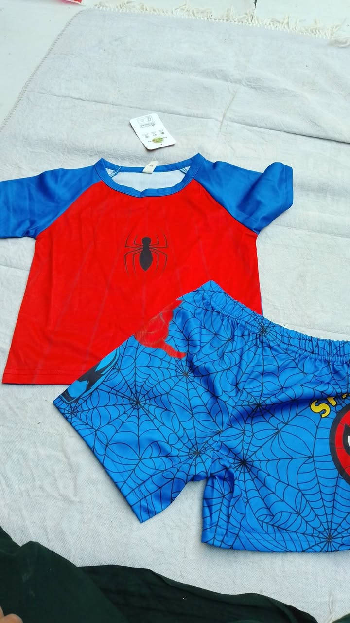 مساء الخير بنات توفر ملابس اطفال الاسعر علا 4 والبناطير علا 5 وموجود توصيل الف


**إذا كنت صاحب هذا الإعلان وتريد حذفه لأي سبب، رجاءا أرسل رسالة إلى الدعم الفني**