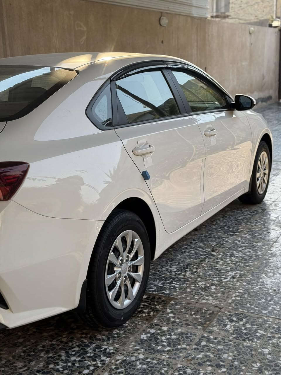 كيا سيراتو 2024 خليجي 
محرك 2000دوش 
رقم أربيل
ماشية 46 الف
كفالة عامة 
‎حساسات 
‎لايت LED
‎بروجكتر LED
‎محدد سرعة 
‎ تحكم ستيرن
‎قطعتين تبريد
‎حساس تاير
‎ايرباك عدداثنين
***********
