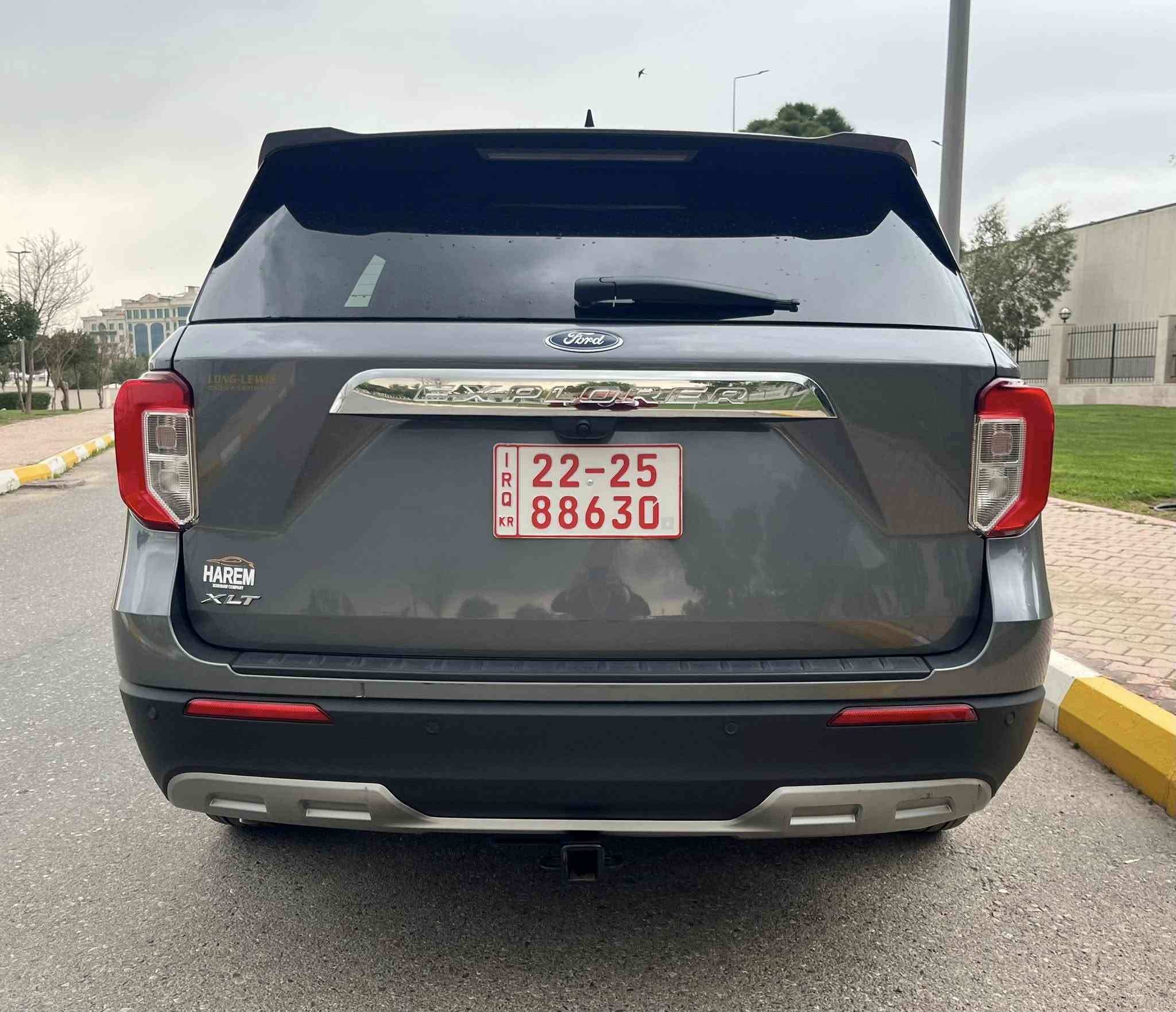 #بسم الله الرحمن الرحيم ، رمضان كريم #فورد اكسبلورر XLTمحرك حجم 2,3 توربو #موديل 2023 ,#ماشيه ١٠ الف فقط #بدون صبغ ،#حادث جانبي ،#أبواب جهة السائق مبدله بلادية شركه نفس اللون ،#بجم كبس شركه ،الخلف كبس شركه #الايرباكات جميعها سليمه ماعدى البرده ،#مواصفات السياره،رادارات محيطيه ، نقطه عمياء ،داخل جلد ،الكشنات الاماميه كهرباء وتدفئة ، تشغيل عن بعد ،حساسات وكاميرا خلفيه ،الأبواب الاربعه بصمه ،الصندوق كهرباء ،ويل حجمً20 ,اوتو هولد   ،اوتو ستار ،بريك اوتو  ،وغيرها من المواصفات ، #صوره امريكا منشوره مع الصور ، #السياره رقم كاتي تترقم محافظات الاقليم فقط ، #السعر 253 ورقه #الراغب بالشراء الاتصال على الرقم *********** واتساب #ملاحظه ،السياره بالحقيقه احلا من الصور  .
