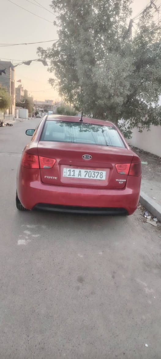 سلام عليكم فورتي2013كير ومحرك وحداديه كفاله تخم تاير جديد مال جناي جاهزه الاخير مكينه2000دوش سنويه ال2028رقم بغداد انكليزيي
بيها قطعه وحده فقط بنيد
الاتصال*********** 
مامتواجد بلخاص👆👆
مواصفات السياره نص فول غني التعريف 
شاشه 
تحكم استرين 
كامره 
اشاير بلمري

ترهم مرواس هم
