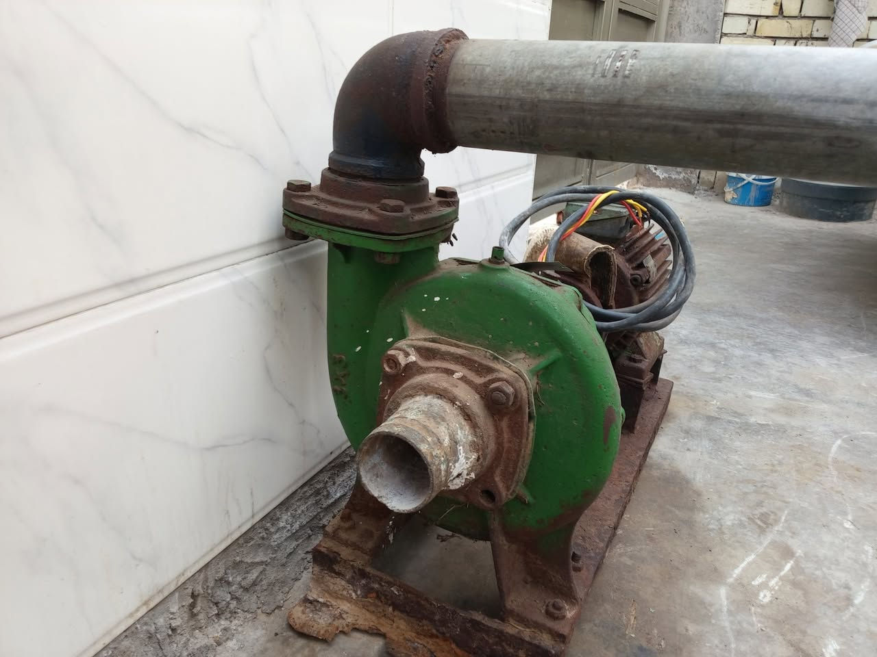 مضخه مال سگي مزارع ماطور كهربائي 12حصان السعر 250 شغال/العنوان بغداد المعامل قرب السياحي رقم الهاتف
***********
