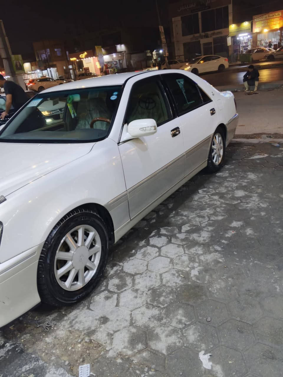 السلام عليكم ملكه 2003مداور ثاني يوم كفاله عامه  من الكص والضربه وكفاله من كلشي  مكينه بلكارتون ديفؤر الكبير شاصي75حداديه جديدة تبريد ثلج برغي ماعايزه رقم ***********
