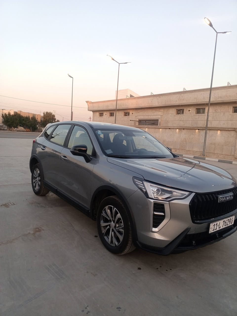 السلام عليكم للبيع سياره هافال جوليان 2026 
سياره زيرو رقم بغداد بأسمي السياره عله وضع الشركه مكاني بغداد البياع
***********

