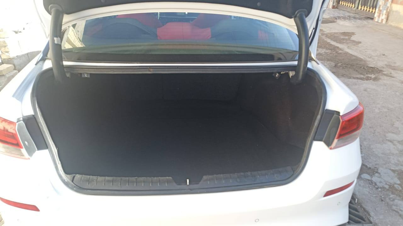 من رخصت الادمن اوبتما واردامريكي موديل ١٩ رقم أربيل وبسمنة داخلةتخريب بدون ظرر الصوركلهةموجودةكفالة محرك بلباكيت كيروحداديةجديدة السعر١٥٥ وتجي وشوفهةوتدلل مكان السيارة ٥كيلو مكلف بنشرهذةرقم صاحب السيارة بي وتساب (***********)السياره كفالة عامه
