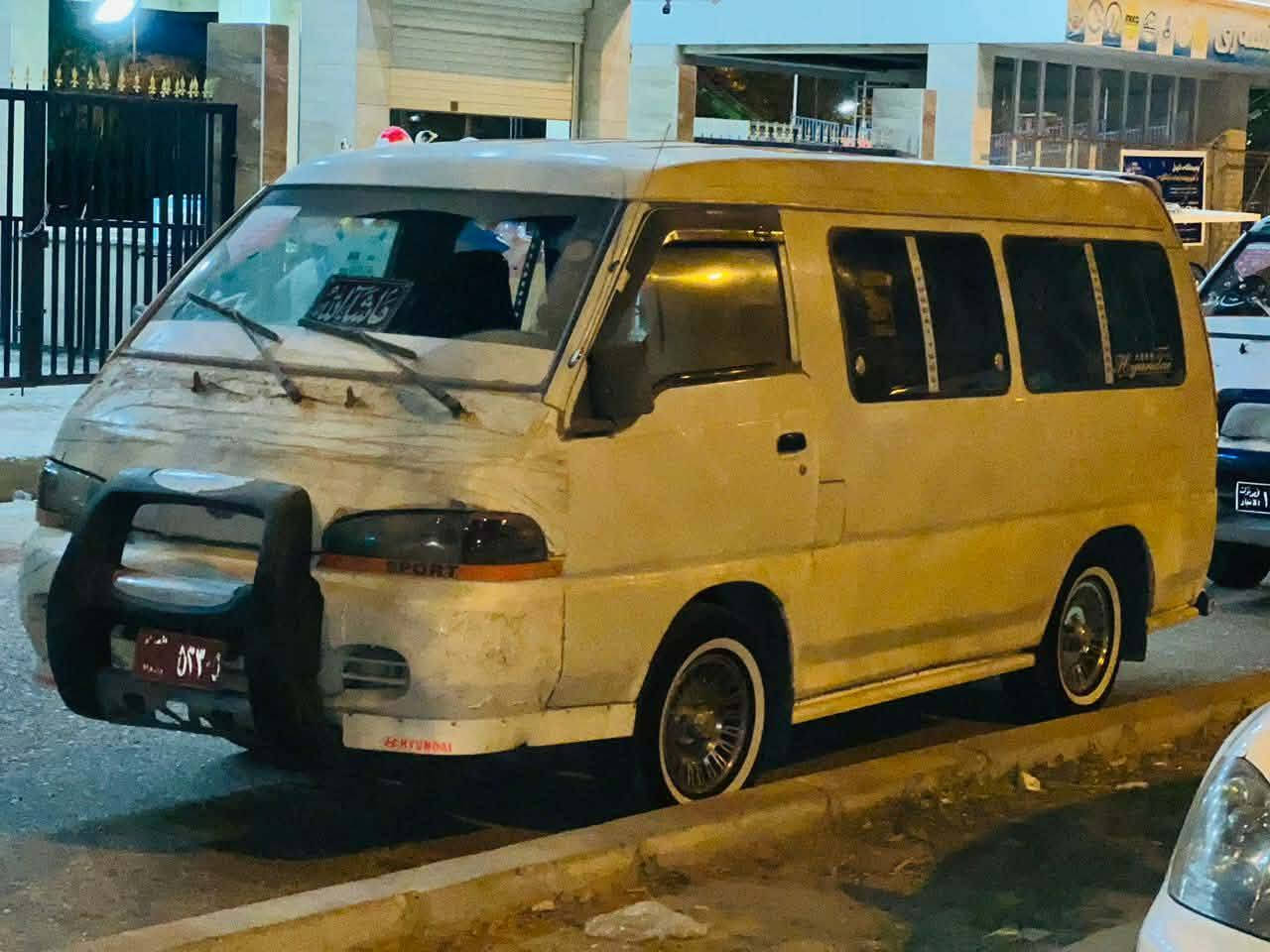 هوندامودیل 1999ئارمی سلیمانی 
گێرومە کینە ی ئونجی بە شە رت 100فیتە ر سە دری تازە داگیراوە سعری 40گڵا تۆزی مە جال***********
