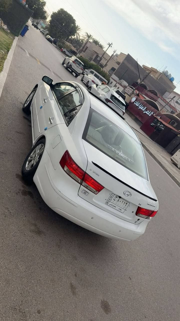 السلام عليكم ورمضان كريم للبيع سوناتا موديل 2011 خليجي شركة العامة 5 ويل كب مكينة 2000 بدون صبغ فقط أماكن بارد مكان السيارة بغداد *********** السعر 128بيها مجال
