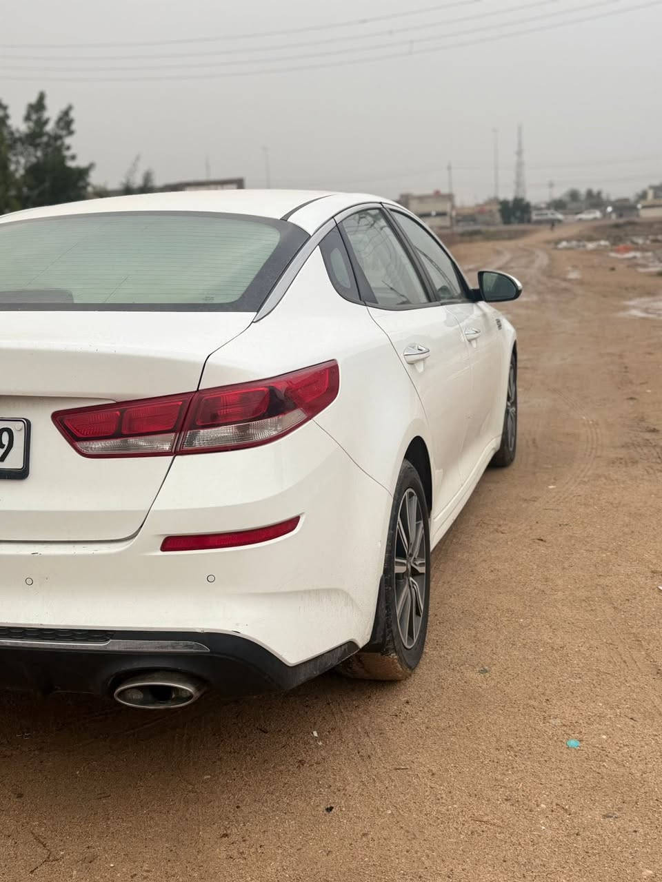 السلام عليكم كي فايف للبيع مديل ٢٢ كوري كفاله عامه ضربه صبغ كفاله اصل رقم أربيل سنوي توه مجدده السياره جاهزه من كلشي تخم تاير لايت زنون تحكمات تثبيت سرعه ماشيه ٨٦الف مكاني البصره الهارثه وهاذ رقمي *********** السعر ١٧٨وبيه مجاله
