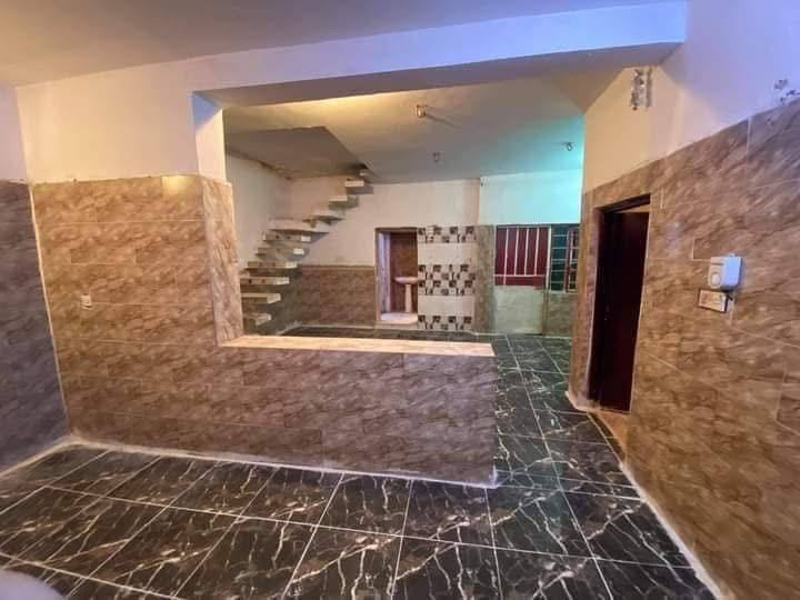 بيت جسر ديالى باب الشيخ مساحه ١٢٠ طابق واحد اجاره قفل ٣٠٠ اي استفسار اتصال ***********
