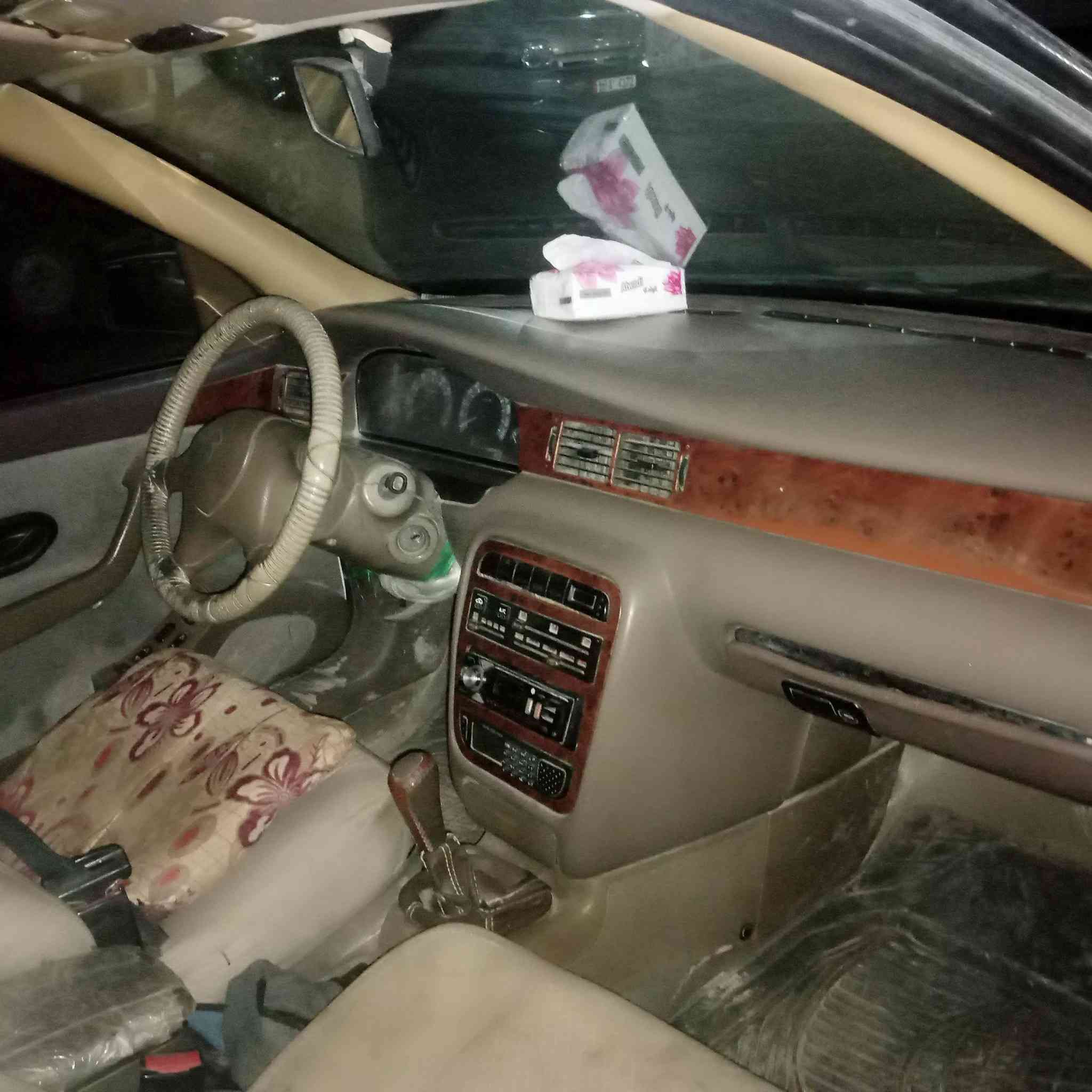 سلام عليكم سياره سمند البيع موديل2011سعر 35وبيه مجال بسيط.مكان سياره كوفه عباسيه.  رقم *********** رقم سياره النجف
