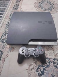 بلاي 3 كامل مستلزماته بي 10 العاب قويات 110 وبي مجال تواصل مع هذا الرق...