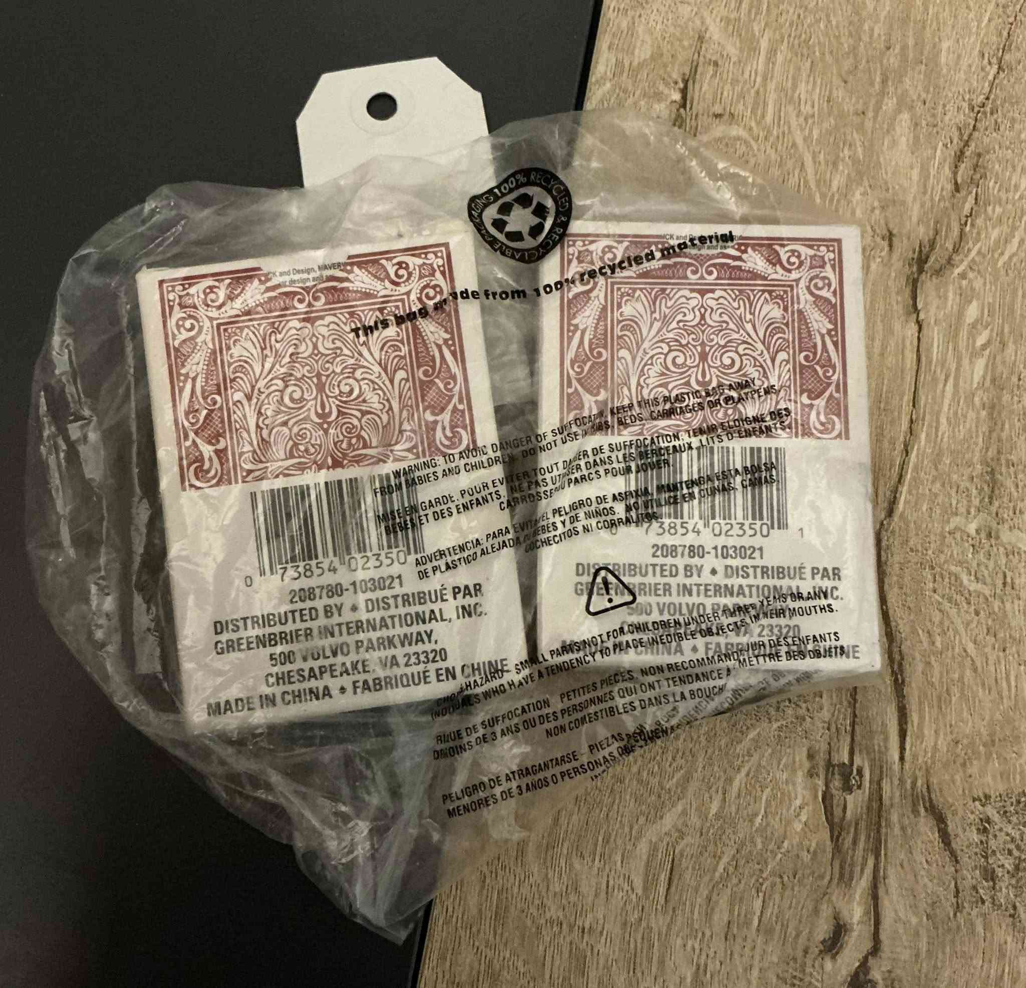 لعب ورق قمار ماركة مافريك ، بالة اوربي ، اصلي جديد مسلفن 
🍓السعر (5) الف دينار للقطعتين ..
💥كل باكيت بيه 52 قطعه


**إذا كنت صاحب هذا الإعلان وتريد حذفه لأي سبب، رجاءا أرسل رسالة إلى الدعم الفني**