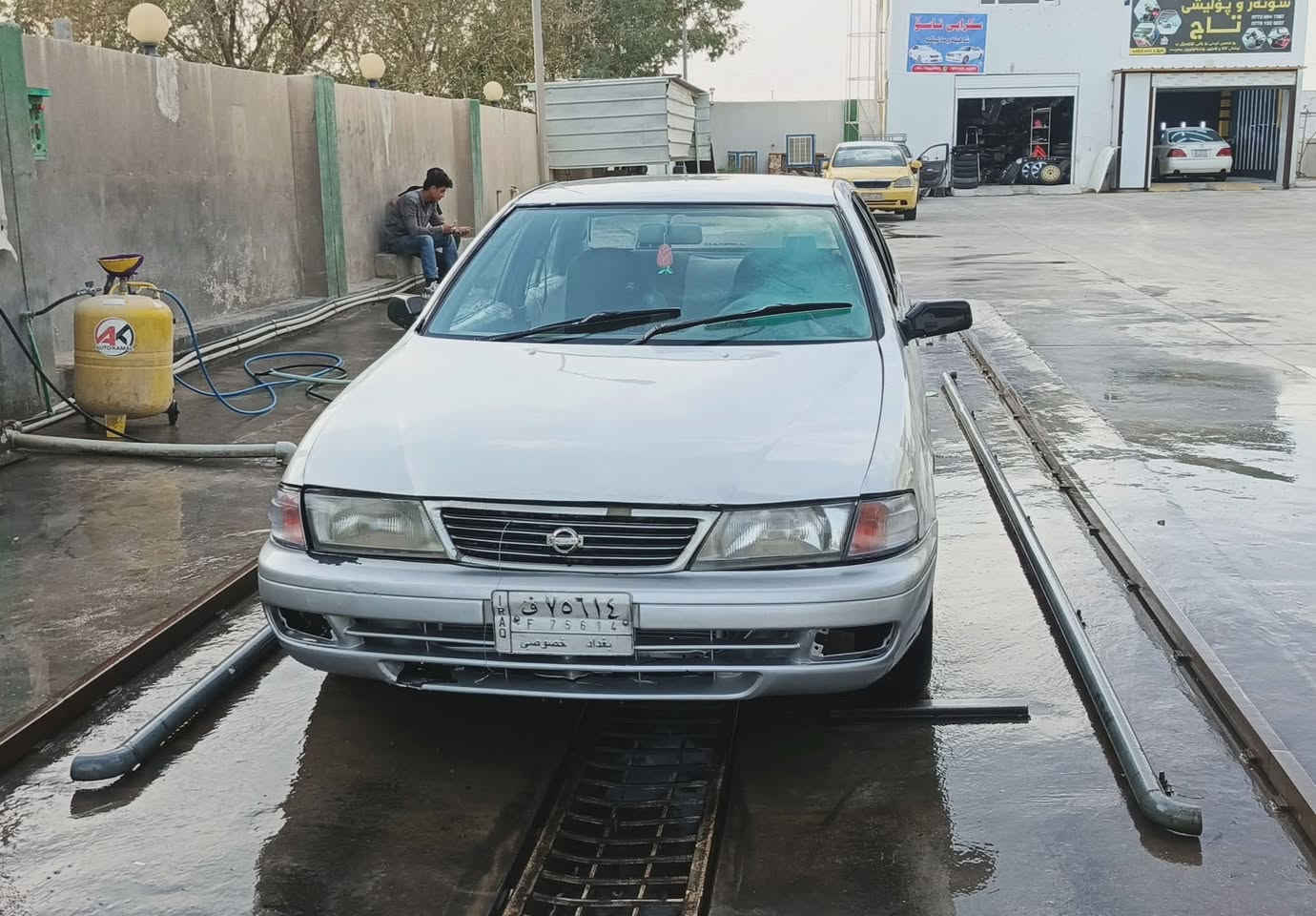نیسان سنی 1994مکینە و گیر بی دوکە ل بی عە یب تبرید تایە ی تازە.. باتری نوی بی دعم *********** سنوی رقم بغداد بشرت حاسیبه اۆلیات
