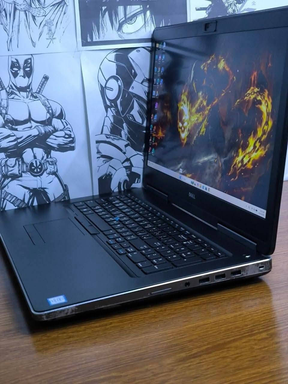 لابتوب Dell Precision 7710
⚜️ المواصفات:
⚜️ المعالج: Core i7-6820HQ — الجيل السادس — فئة HQ
⚜️ الرام: 8 كيكا DDR4 (قابل للتطوير)
⚜️ الهارد: 256 كيكا SSD (قابل للتطوير)
⚜️ كرت شاشة خارجي: Nvidia Quadro M3000M — 4 كيكا
⚜️ كرت الشاشة الداخلي: Intel HD Graphics 530
⚜️ حجم الشاشة: 17.3″
⚜️ دقة الشاشة: 1920×1080 FHD
⚜️ الكيبورد: ستيكر عربي / إنكليزي

🎁 الهدايا والملحقات:
• حقيبة لابتوب
• شاحن لابتوب
• ماوس
• ماوس باد
• تغليف احترافي (داخل كرتونة)

🛡️ الضمان والخدمات:
• فحص اللابتوب و مقارنة المواصفات و النضافة قبل الاستلام عند المندوب.
• ضمان أسبوع كامل بعد الاستلام.
• تنصيب ويندوز حسب الطلب مع جميع البرامج الأساسية و Office مثبتة.

💰 السعر: 375 الف 
واتساب ***********
