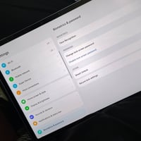 هواوي ميت باد • ٢٥٦/٨ • جديد