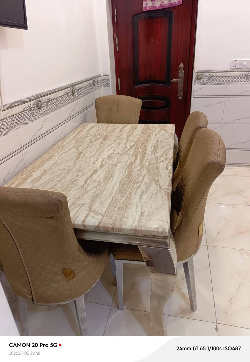 ميز طعام مرمر سل ستيل اصلي ثقيل مع اربع كراسي جلد الطول متر ونص *متر
المكان الشطرة


**إذا كنت صاحب هذا الإعلان وتريد حذفه لأي سبب، رجاءا أرسل رسالة إلى الدعم الفني**