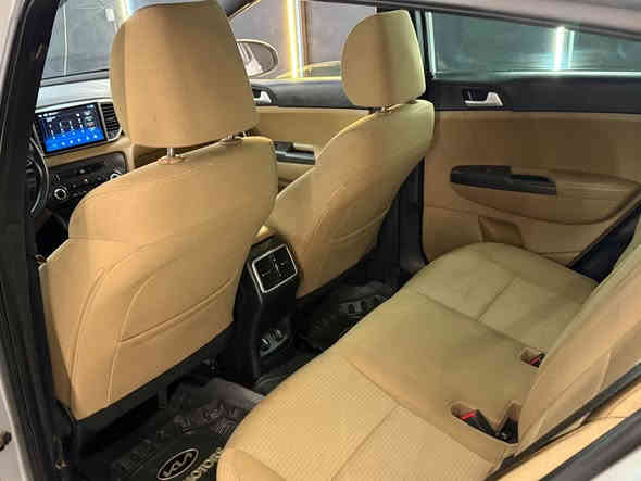 🛑سبورتج خليجي 2021
كفاله من الزلغ و الشخط و الرصعه

🛑 رقم اربيل بأسمنه رقم وسنويه و فحص وهزه جديد
🛑ماشيه 39 حقيقي اجراس كُلهه شغاله
 🛑جديده جدآ جدآ جدآ ع وضع الشركه بجيس الشركه لغاية الان 

 🛑العنوان بغداد / ش فلسطين 

 🛑السعر مناسب ( علق و يأتيك السعر برساله)
***********

المواصفات :-

 🛑 سقف بانوراما
🛑داخل قرميد بيجي
🛑شاشة اندرويد
 🛑 انارة ترحيب ابواب و يدات ودوسات
 🛑 مري اوتوماتيك حساس من تتقرب ع سياره تفتح
 🛑المري شفط 
 🛑أشاير بالمري 
 🛑لدات ترحيب 
 🛑حساسات اماميه وخلفيه
 🛑 شاشه كبيره بلادي
 🛑كاميره دواره بلاديه
 🛑تبريد بيانو
 🛑لد 4 عدسات لايت
 🛑منضومةلايت زنون 4عدسات  
🛑زنون 4 عدسات دعاميه
 🛑موسيقى ترحيب ابواب وتشغيل
 🛑ويل 22  كروم مشفر
 🛑دواسه بلادي كروم مشفر
 🛑 كشن جلد قرميد لونين مضلع
 🛑مساج بالكشن
 🛑مانع انزلاق 
 🛑شاشة اعطال
 🛑 قطعتين تبريد
 🛑تحكمات جهتين
 🛑كروزات سرعه
 🛑مود درايف اربعة انظمة قياده    
 🛑سستم نيكل 
 🛑لدات خلفيه مشفر 
 🛑برده خلفيه بلادي
 🛑سستم سماعات دمام بلادي 
 والسياره بعد بيهه هوايه مواصفات بغداد
