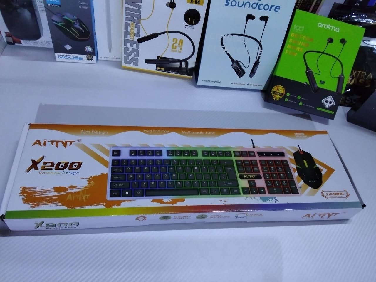 السلام عليكم
كيبورد وماوس ضوئي واير 
السعر 12الف
مكاني نجف الاشرف 
موجود توصيل لجميع المحافظات العراق


**إذا كنت صاحب هذا الإعلان وتريد حذفه لأي سبب، رجاءا أرسل رسالة إلى الدعم الفني**