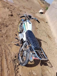 كلك اكفل عشاير دراجه معمره 20 برقي ما عوزها مكينه ناعمه وحلوه وترايك 1...