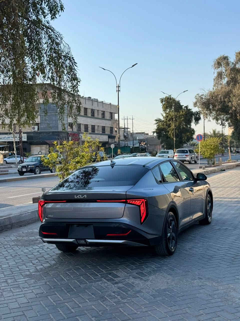 السلام عليكم كي فور شكل جديد 2025 نص مواصفات lx بصمة شاشه دجتل إلكتروني ماشيه 11 الف رادار امامي خلفي جانبي مكينه 2000 دوش صبغ جاملغ وبنيد ايرباك ستيرن بسم شركة تريد وكاله تريد تحويل مضمون مكانها الكاضميه السعر 154 وبيها مجال بسيط ***********
