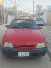 كاديت ستيشن موديل 1991 كير شرط محرك صرف  مصبوغة حزام جمالية  ب 25 وبيه...