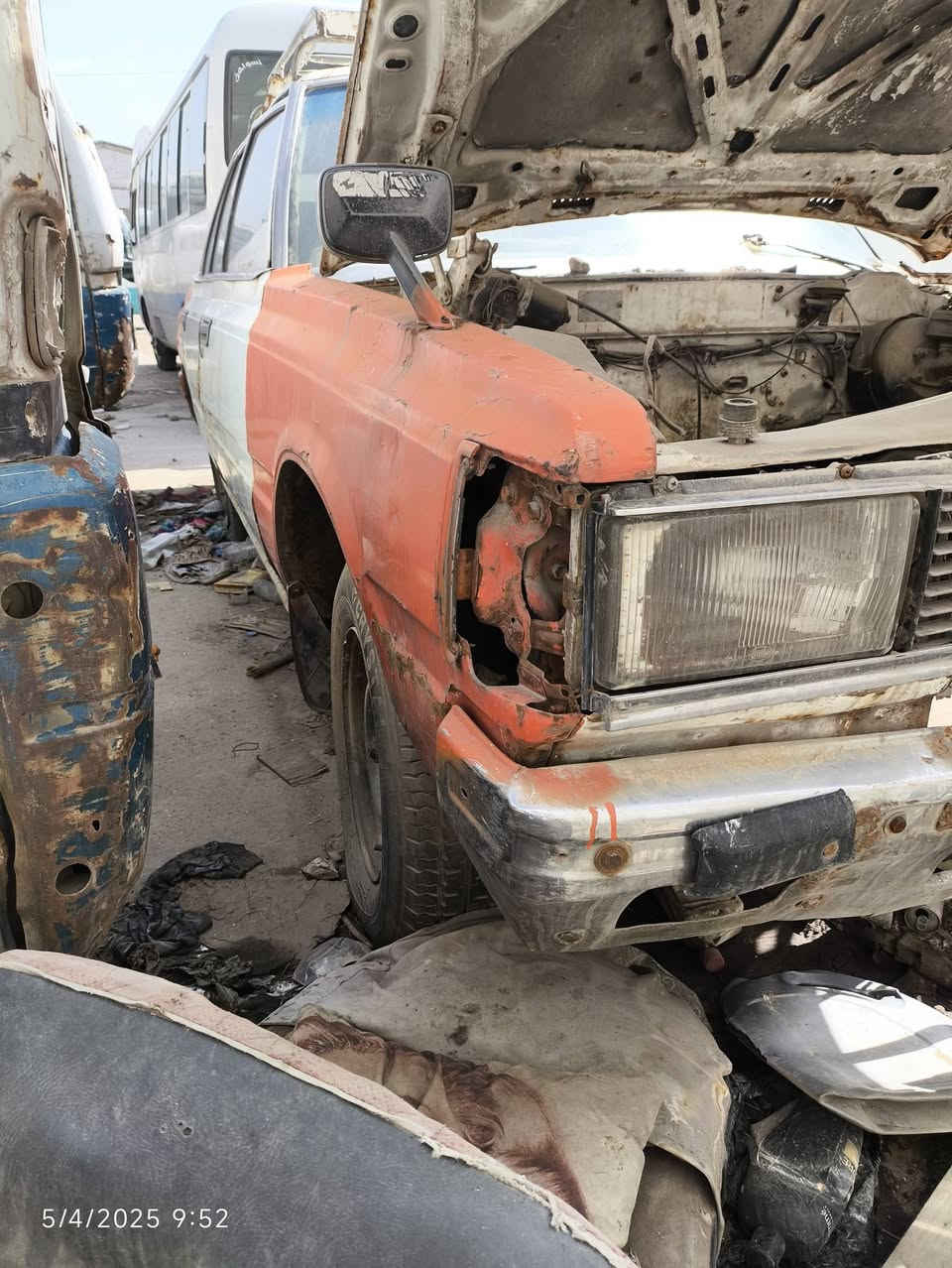سلام عليكم
من رخصة الادمنية
رقم انبار أجرة قديم سنوية باسمي نفذت 2023
 للبيع باسمي مشدود ع كراون 82
العنوان بغداد باب المعظم الكفاح 
هاتف ***********
شراي اتصل مو شراي عليك العباس لتشلع كلبي
واني بالخدمة ابيع رقم يعني تسقيط
