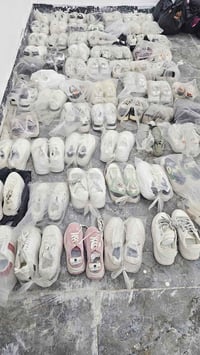 احذيه رجاليه • جديده • مقاس ٣٧ و ٣٦