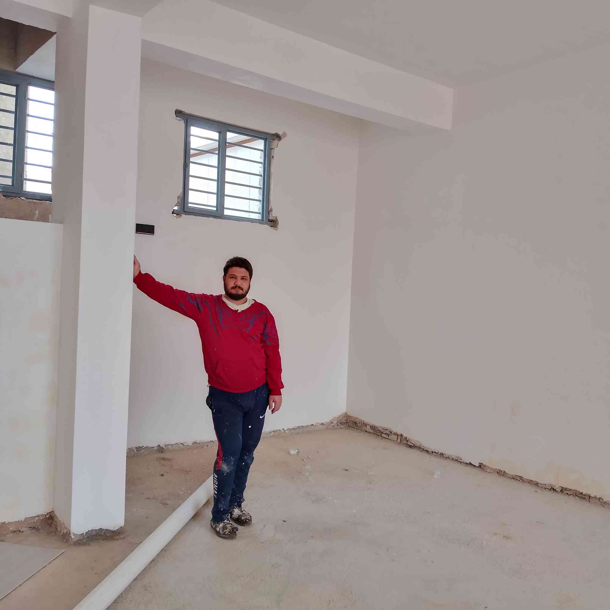 عملي جص وبورك وأسمنت
للتواصل على الارقام التاليه 
*********** واتساب 
***********
