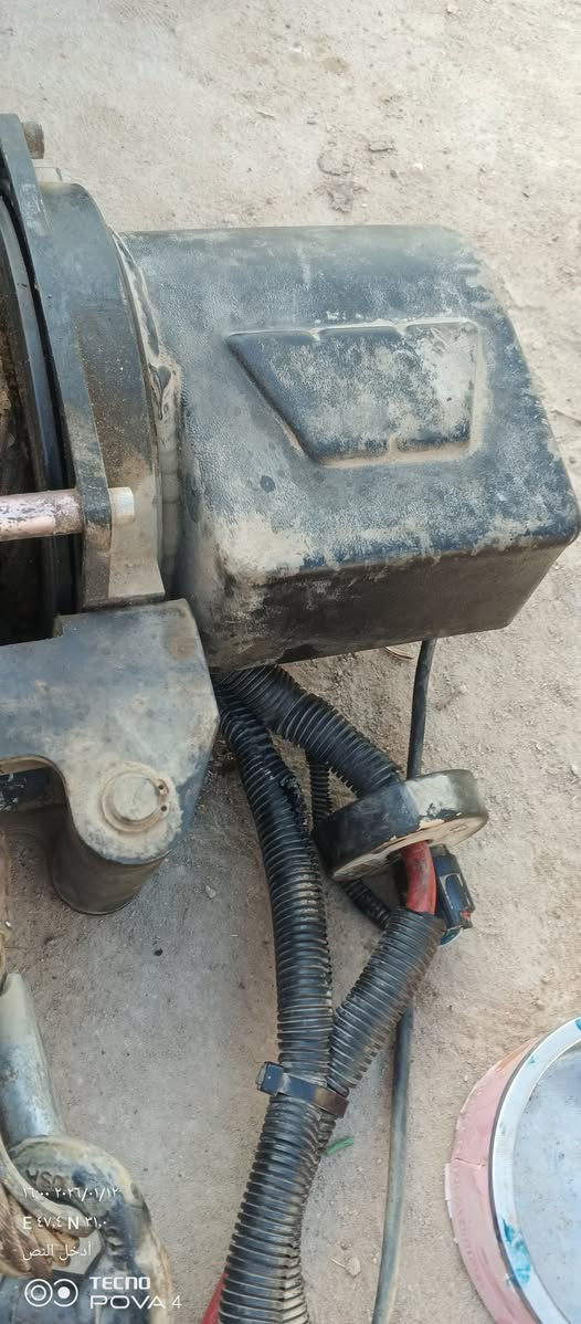 ونج سحب 24فولت جديد غير مستخدم للبيع ***********
***********
