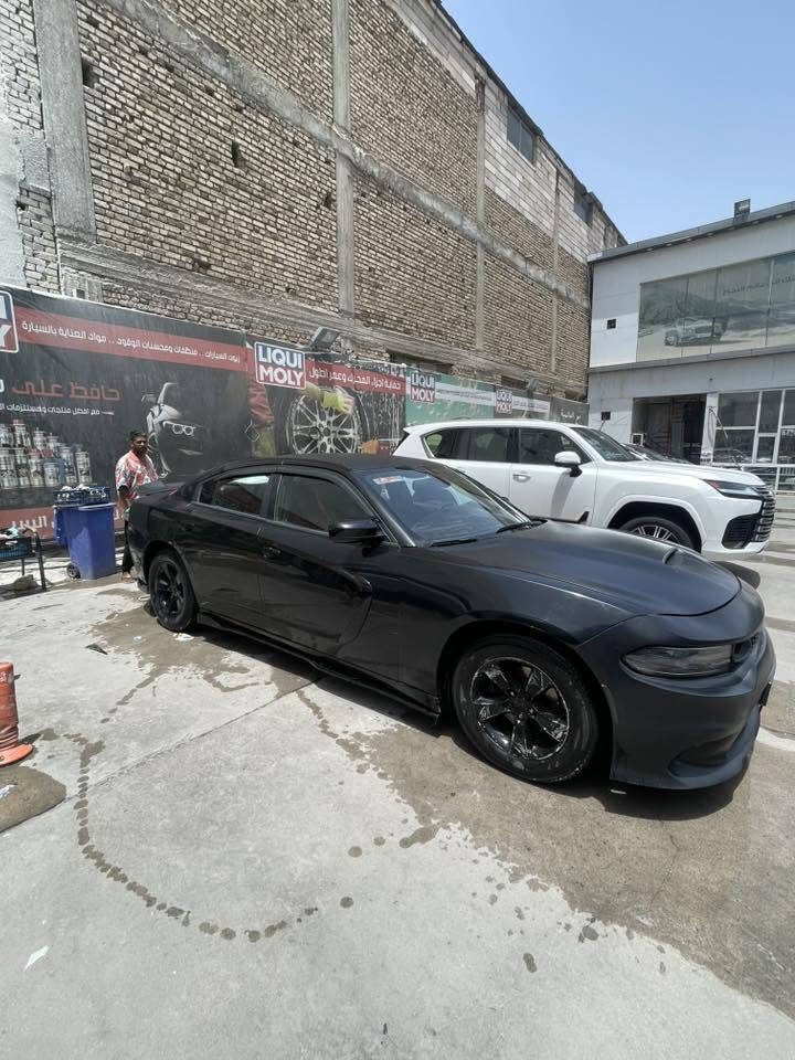 جارجر للبيع كص قماره موديل ١٨ سياره جاهزه على آخر حبابه مكينه ٦ سلندر سياره مصروف عليه هواي عنواني بصره للاستفسار اتصل ***********
