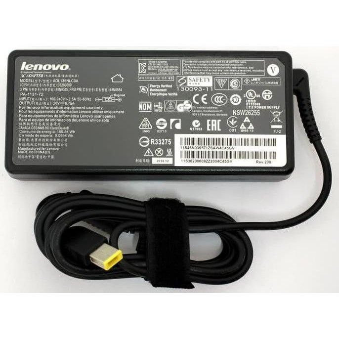 السلام عليكم  ورحمة الله وبركاته ... LAPTOB LENOVO THINKPAD T470Pا CORE I7 GEN7 - الهارد 256 SSD - الرام 8GB SSD M.2 - الكارت NVIDIA GEFORCE 940MX 2.8GB - النضام WONDOWS 10 PRO - الشاشة FULL HD 14.6 DISPLAY - الملحقات ... ماوس ATTACK SHARK R1 اصلي - جويستك اكسبوكس - سماعه راس مصغره - والاهم الشاحن بقدره 135W LENOVO اصلية - حقيبه لون ازرق اسود --- USB عدد 3 -منفذ HDMI وغيرها من المنافذ الي ماعرفها ... السعر 320 بيها مجال بسيط للشراي واني خادم --- العنوان بغداد مدينه الصدر --- الرقم *********** / ***********  متوفر واتساب
