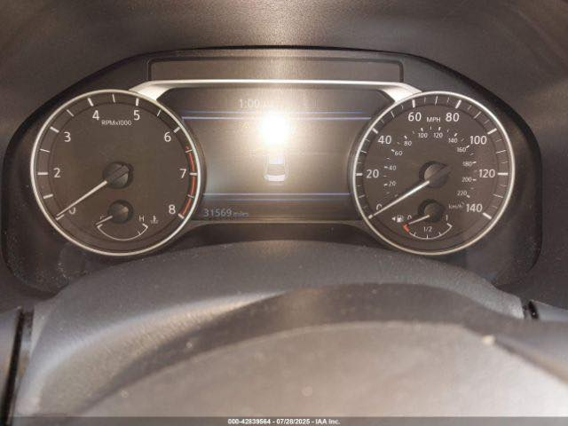 نيسان التيما 2024 sv دخول جديد للبيع على وضعها ضربتها خفيفة كلش تعبتر قطعة بس البونيد ويتعدل بارد يرجع شركة  سعرها  145$ للأستفسار الاتصال علرقم ***********
