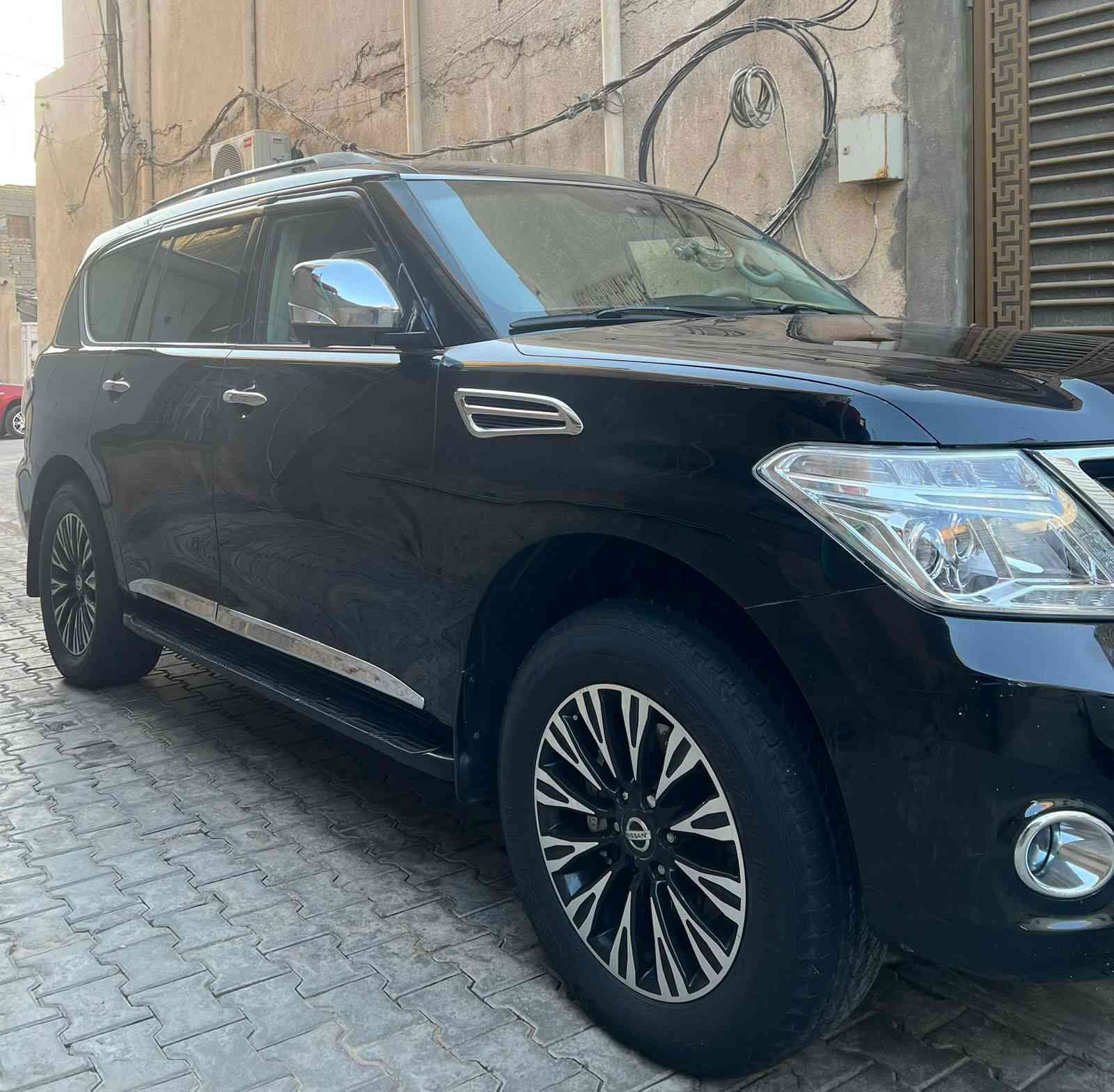 نيسان باترول مديل 2012 كفاله عامه سياره سياره جاهزه كير مكينه حداديه تخم تاير ماشيه 108 العنوان لبصره السعر 230 $ الاستفسار *********** مكلف بلنشر
