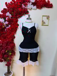 ملابس بنات • جديد • مقاسات ٤٠-٨٥