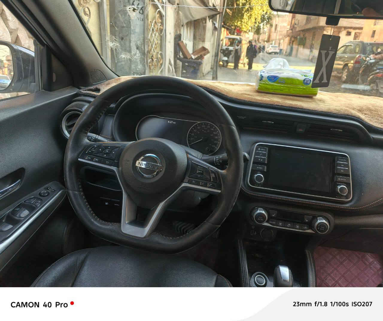 العنوان الحريه الرقم ***********
