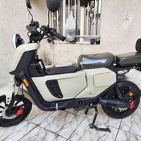 دراجه R9  للبيع بطاريه ليثيوم  نضام ABS  بيها جاملغ الامامي بي كسر وال...