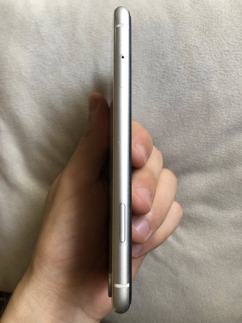 ‏ ‏iPhone Xʀ
دبل سيم كارت
ذاكرة 64
بطارية 68

جهاز نضيف مداخل صيانة فقط هاي الاسود بالشاشة وما مأثر لمس
📍بغداد حي القاهرة 

110 الف


**إذا كنت صاحب هذا الإعلان وتريد حذفه لأي سبب، رجاءا أرسل رسالة إلى الدعم الفني**