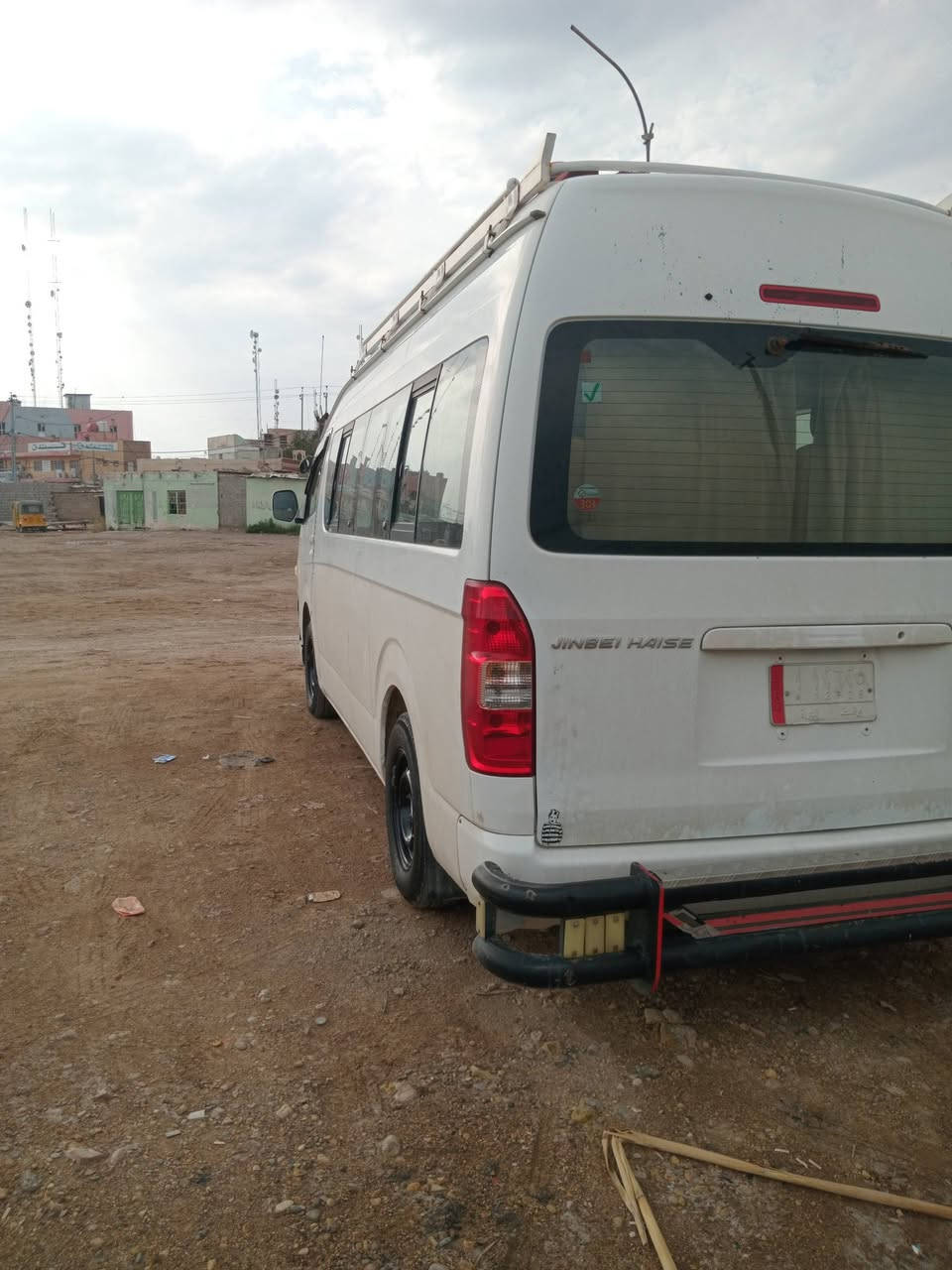 السلام عليكم جنبي عالي للبيع ٢٠١٤مصفره من كلشي بأسمي 
ودوشمه تبريد ٣قطع ثلج وصدر جديد باتري جديد +سله درع 
رقمها واسط سنويتها لسنه ٢٠٢٩  /*********** الاستفسار الاتصال على الرقم  ليس متواجد على الفيس  
المكان واسط قضاء الحي
